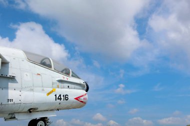 Sattahip, ChonBuri, Tayland - 6 Temmuz 2020: Tayland Kraliyet Donanma uçağı TA-7C CORSAIR II