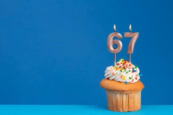 Fødselsdag Cupcake Blå Baggrund Lyserød Fødselsdag Stearinlys Nummer - Stock-foto
