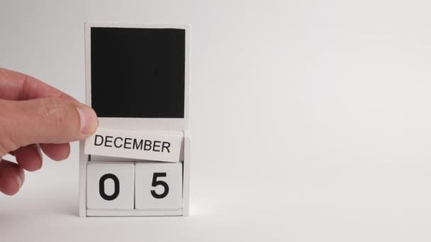 日付12月5日とデザイナーのための場所とカレンダー 特定の日付のイベントのイラスト — ストック動画