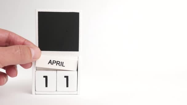 日期为4月11日的日历和一个设计师的位置 特定日期事件的说明性说明 — 图库视频影像