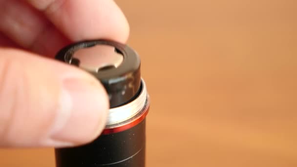 Batteries Inserted Electronic Device Concept Powering Technical Gadgets — 图库视频影像