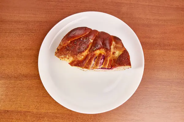 Delicious Pie Cheese Cherry Jam White Plate — Stock Photo, Image