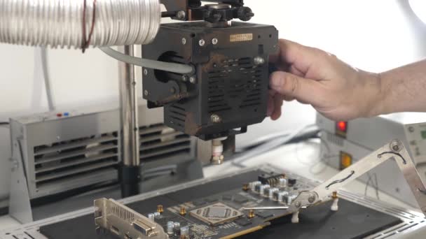 Instalação Estação Solda Infravermelha Processo Desolação Chips Gpu Manutenção Reparação — Vídeo de Stock