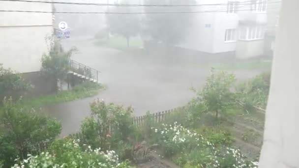 Ulice Zaplavily Přívalové Deště Bouře Způsobila Městu Velké Škody — Stock video