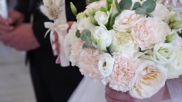 Bride Groom Hold Candles Church Wedding Ceremony — Vídeos de Stock