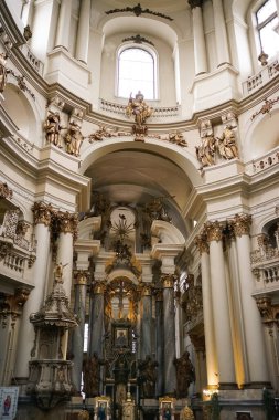 Kutsal Ayin Kilisesi, Lviv 'in merkezinde yer alan bir Yunan Katolik kilisesidir..