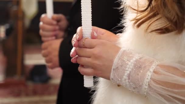 Bride Groom Hold Candles Church Wedding Ceremony — 图库视频影像