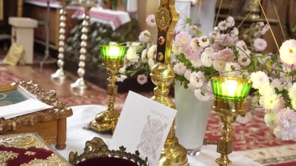 Altaret Korsar Kyrkans Inre Interiör Kyrkor Ukraina — Stockvideo