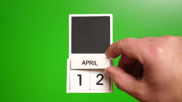 Kalender Mit Dem Datum April Auf Grünem Hintergrund Illustration Für — Stockvideo
