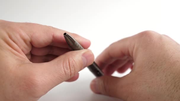 Kalem Gövdesindeki Tükenmez Kalem Çıkıntıları Kırtasiye — Stok video