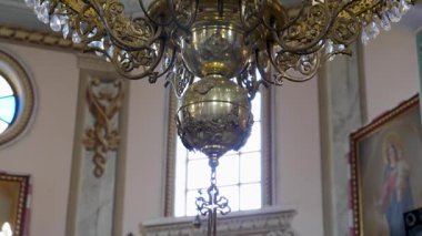 Bir Doğu Avrupa kilisesine ait Iconostasis. Dini kültür.