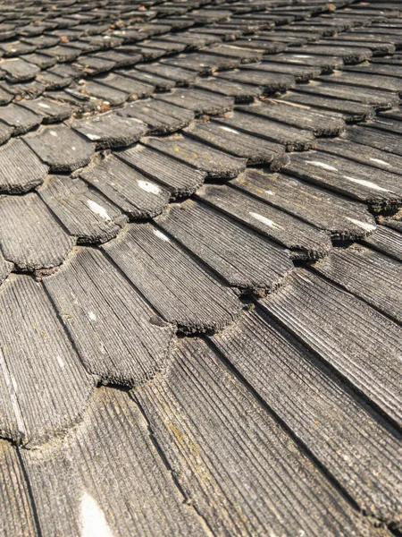Morsches Holz Vom Hausdach — Stockfoto