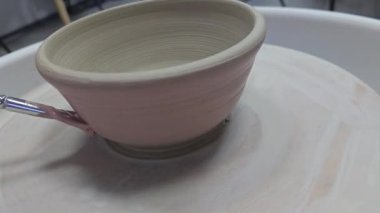 Potter 's Wheel' de çömlek yapmak. Dört Elli İş. Adım adım Rehber. Sanat