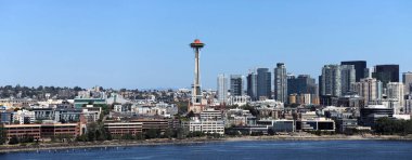 Seattle Panorama 'sı Space Needle ile şehir merkezinde