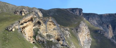 Dolomitler kayalar yaşlanıyor.                               