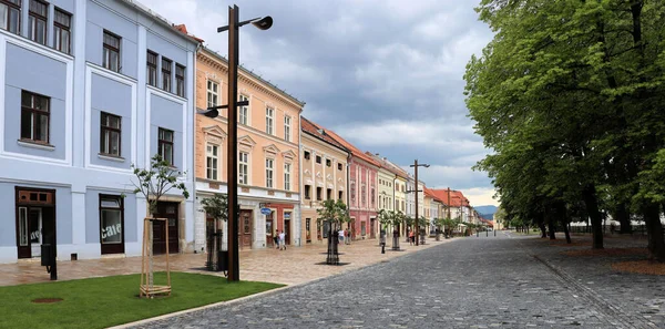 スロバキアのレヴォチャの町の古い市場の場所 — ストック写真