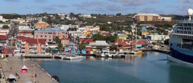 Antigua 'lı Aziz John' un renkli limanı
