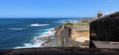 San Juan Porto Riko 'daki kale duvarlarından Panorama