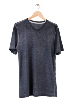 Koyu gri tişörtlü, kısa kollu, arka ve yan görünüşlü beyaz bir adam.