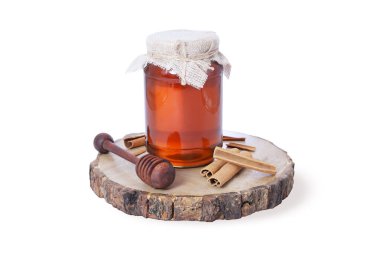 Tarçın Çubukları ve Tahta Ballı Organik Bal Kavanozu Kırsal Tahta Sağlıklı ve Dokunulmazlığı Artıran Doğal Tahta Tahta Üzerinde