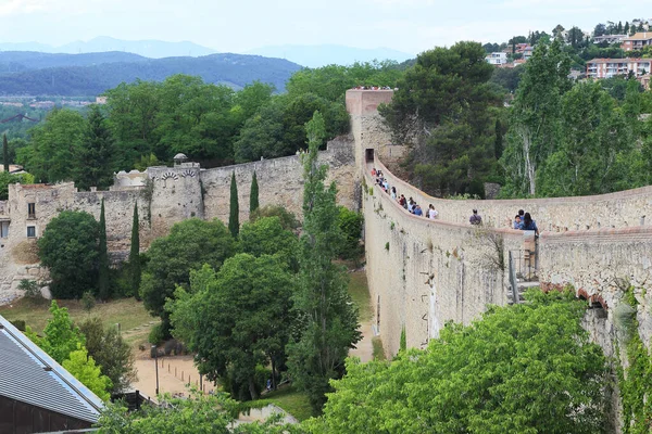 Girona Spain May 2017 Unidentified Tourists Preserved Medieval Fortress Walls — Foto Stock