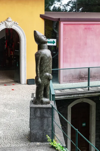 Funchal Portugal Agosto 2021 Esta Una Las Esculturas Africanas Frente — Foto de Stock