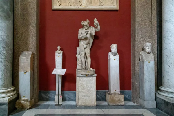 Rzym Watykan Marth 2023 Jest Zbiór Starożytnych Rzeźb Antycznych Sali — Zdjęcie stockowe