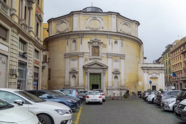 ROME, ITALY - 10 MARTH 2023: bu kilise San Bernardo alle Terme, 17. yüzyılın başlarında inşa edildi Diocletian antik Roma hamamlarının kalıntıları üzerine.