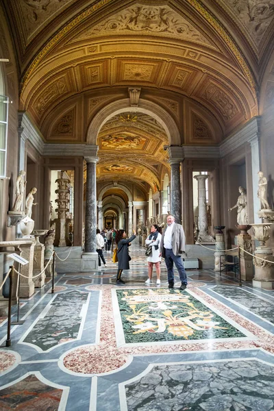Roma Vaticano Marzo 2023 Trata Visitantes Únicos Galería Arañas Los — Foto de Stock