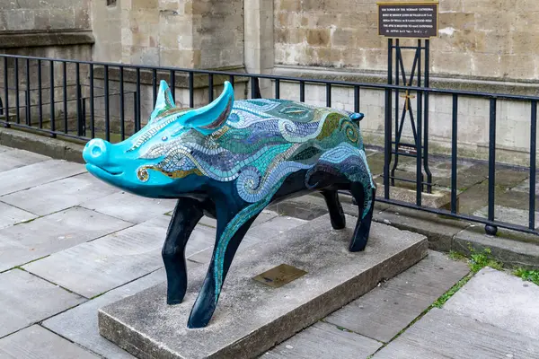 stock image BATH, GREAT BRITAIN - MAY 14, 2014: This is a contemporary sculpture of Pig of King Bladud (by Natasha Rampley).