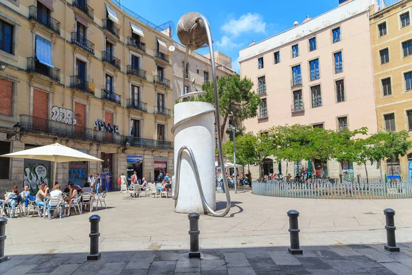 Barcelona Spanje Mei 2017 Dit Een Moderne Surrealistische Sculptuur Boom — Stockfoto