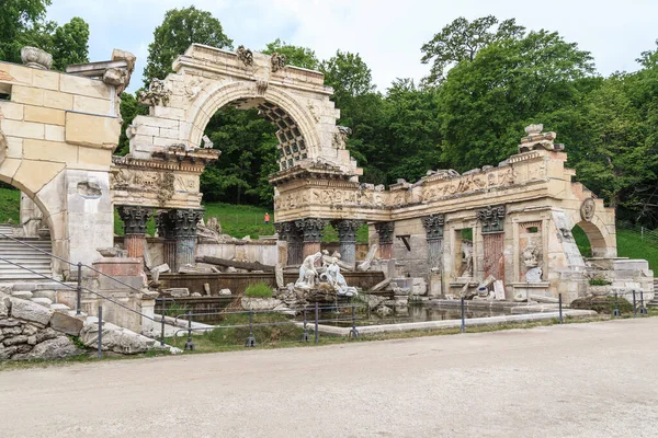 Vienna Austria May 2019 Common View Roman Ruins Fountain Schonbrunn — Stock Photo, Image