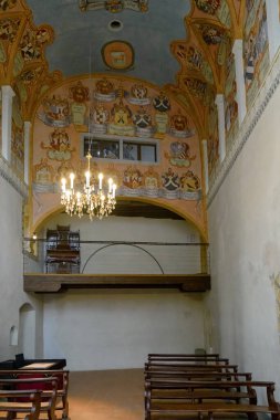 LJUBLJANA, SLOVENIA - MARTH 7, 2023: Bu Ljubljana Şatosu 'ndaki St. George Kilisesi' nin içi.