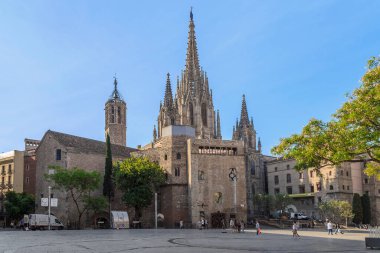 BARCELONA, İspanya - 17 Mayıs 2017: Bu Diocesan Müzesi ve Katedrali 'nin ortaçağ binasının görüntüsü.