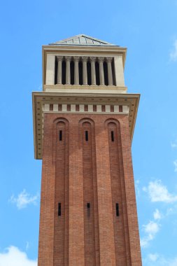 BARCELONA, İspanya - 9 Mayıs 2017: Bu İspanya Meydanı 'ndaki Venedik kulelerinden birinin tepesi.