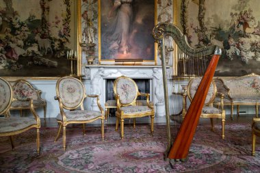 GREAT BRITAIN - 12 Eylül 2014: Bu Inverari Kalesi 'nin iç kısımlarındaki bir oturma odasının bir parçası..