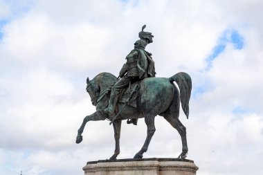 ROME, ITALY - 8 MARTH 2023: Bu Vittoriano anıtına monte edilmiş Kral 2. Victor Emmanuel anıtı.
