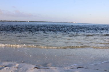 Pensacola 'daki Pensacola Plajı manzarası. 