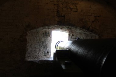 Fort Pickens Fort in Gulf Breeze Ulusal Parkı çevresindeki manzara Pensacola Florida ABD 21 Temmuz 2022