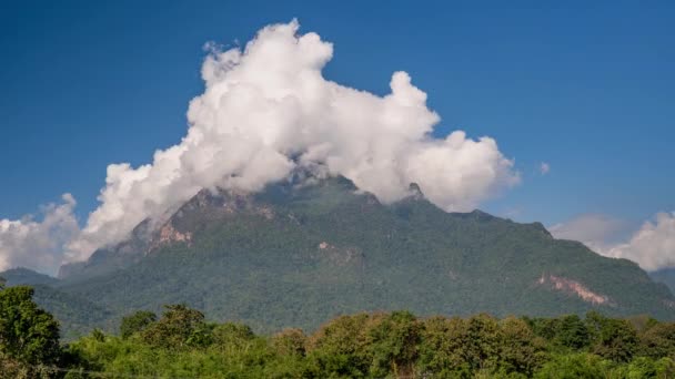 Tempo Lapso Majestoso Vista Doi Luang Chiang Dao Norte Tailândia — Vídeo de Stock