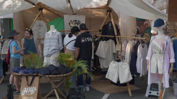Chiang Mai Таїланд Травня 2023 Маленькі Магазини Продають Одяг Інші — стокове відео