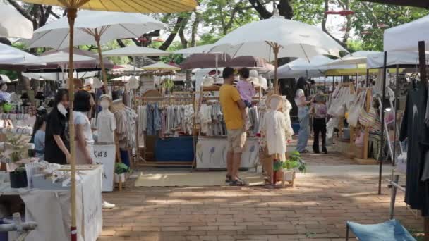 Chiang Mai Таїланд Травня 2023 Люди Насолоджуються Покупками Свій Час — стокове відео