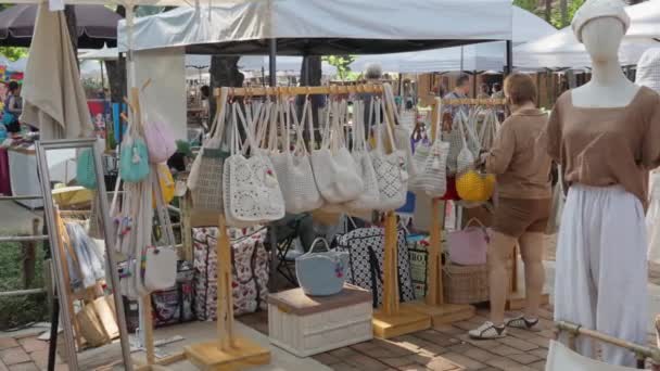 Chiang Mai Tailândia Maio 2023 Pessoas Desfrutam Suas Compras Exploram — Vídeo de Stock