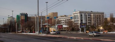 Bir kış sabahı Almaty şehrinin görüntüsü 01 / 27 / 2025 Kazakistan Cumhuriyeti.