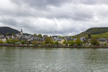Ellenz-Poltersdorf Moselle Nehri, Rhineland-Palatinate, Almanya