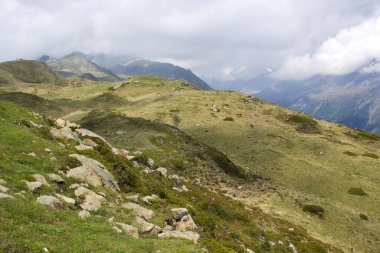 Avusturya 'daki Lienz Dolomitlerinin manzarası. Büyük Alp dağları. Doğu Tyrol