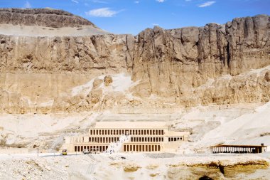 Mısır'ın luxor yakınındaki başına Tapınağı.