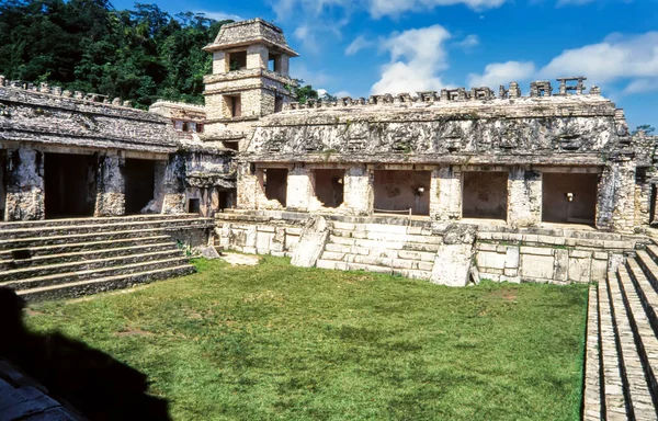 Palace Patio Captives Palenque Archaeological Park Unesco World Heritage Site — Stock Photo, Image