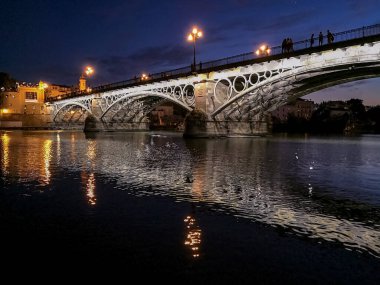 Guadalquivir, Sevilla, Endülüs Köprüsü (İsabel Köprüsü)