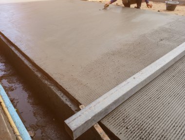 Onarım işleri beton yol inşaatı